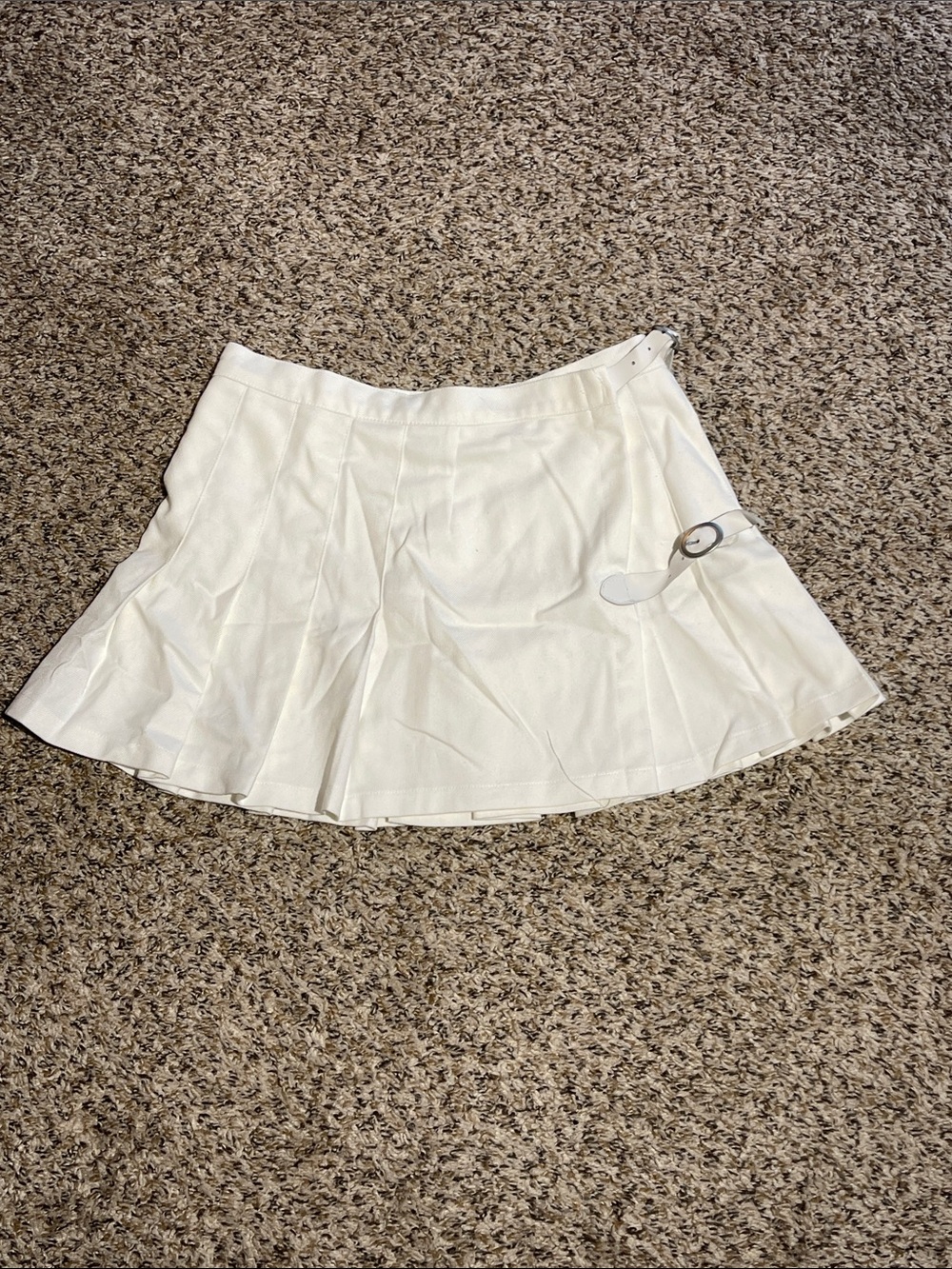 Brandy Melville White Pleated Circle Skirt with Side Buckle